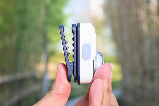 x小魔方头灯体验让你爱不释手!瓦力娱乐棋牌超轻超能!Feni(图4) x小魔方头灯体验让你爱不释手!瓦力娱乐棋牌超轻超能!Feni(图4)